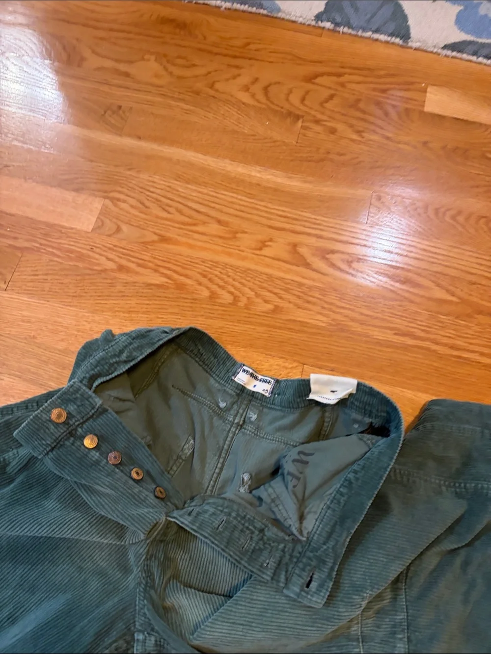 Free People We The Free Good Luck Mid-Rise Corduroy Barrel Jeans Size 29 NWT